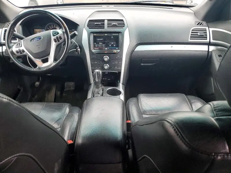 2011 FORD EXPLORER XLT  