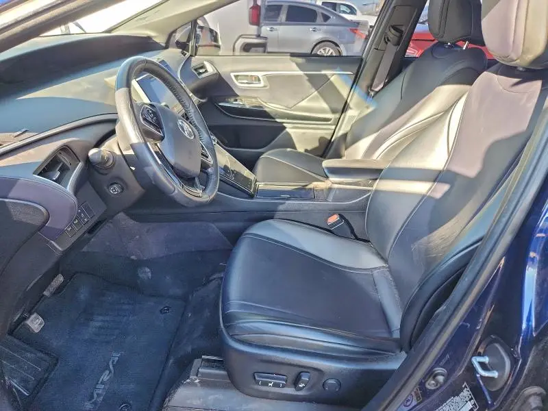 2017 TOYOTA MIRAI   