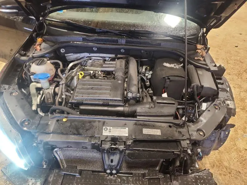 2016 VOLKSWAGEN JETTA SE  