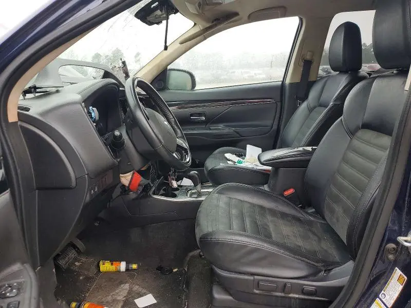 2020 MITSUBISHI OUTLANDER SE  