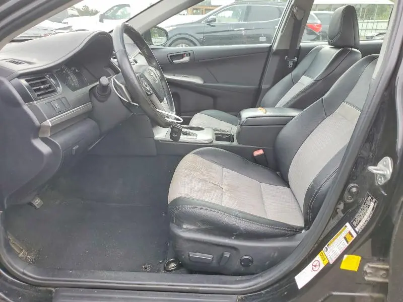 2012 TOYOTA CAMRY SE  