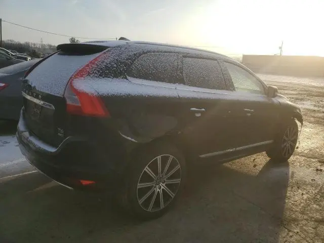 2015 VOLVO XC60 T6 PREMIER+