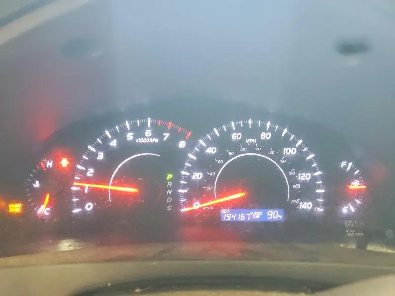 2011 TOYOTA CAMRY LE  