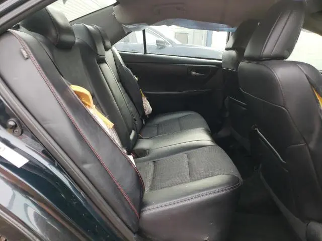 2016 TOYOTA CAMRY LE  