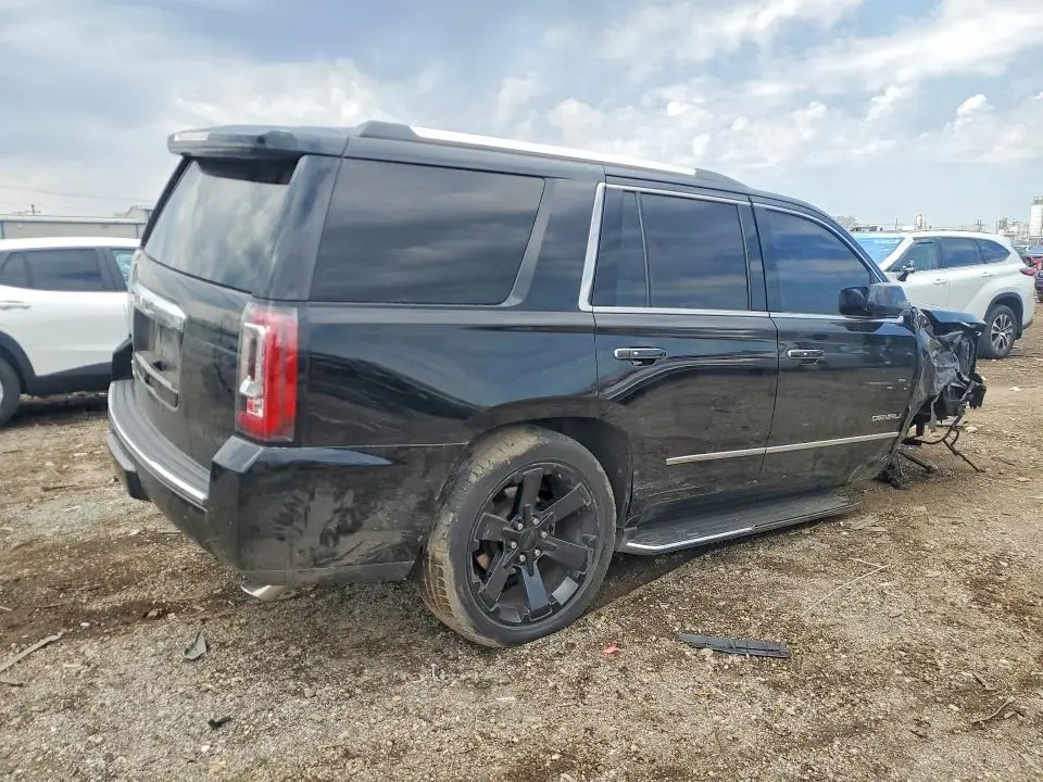 2017 GMC YUKON DENALI  