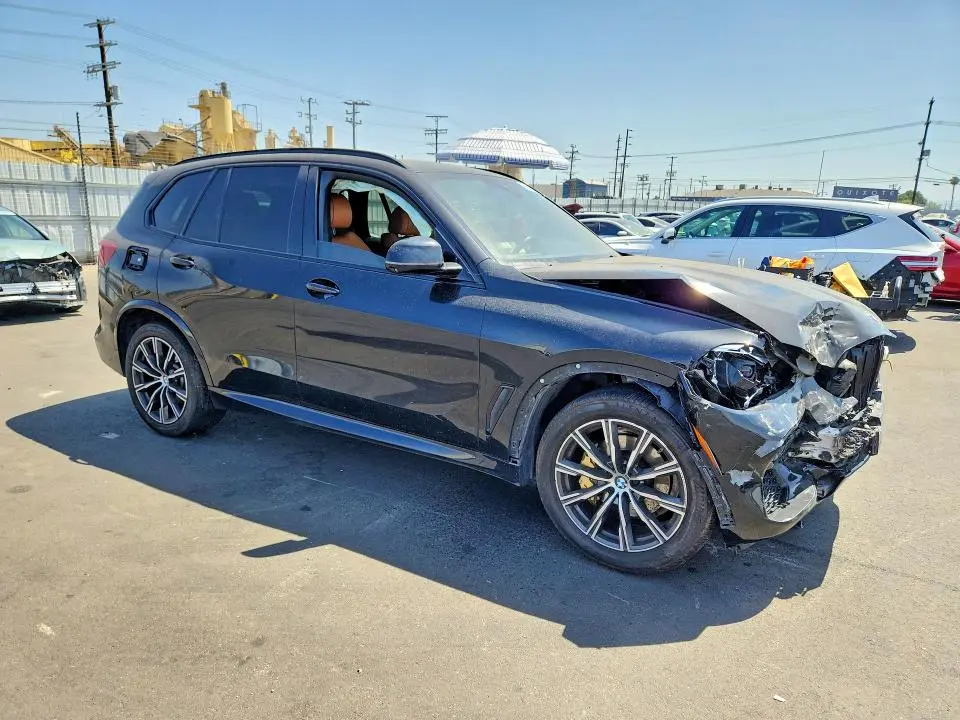 2019 BMW X5   