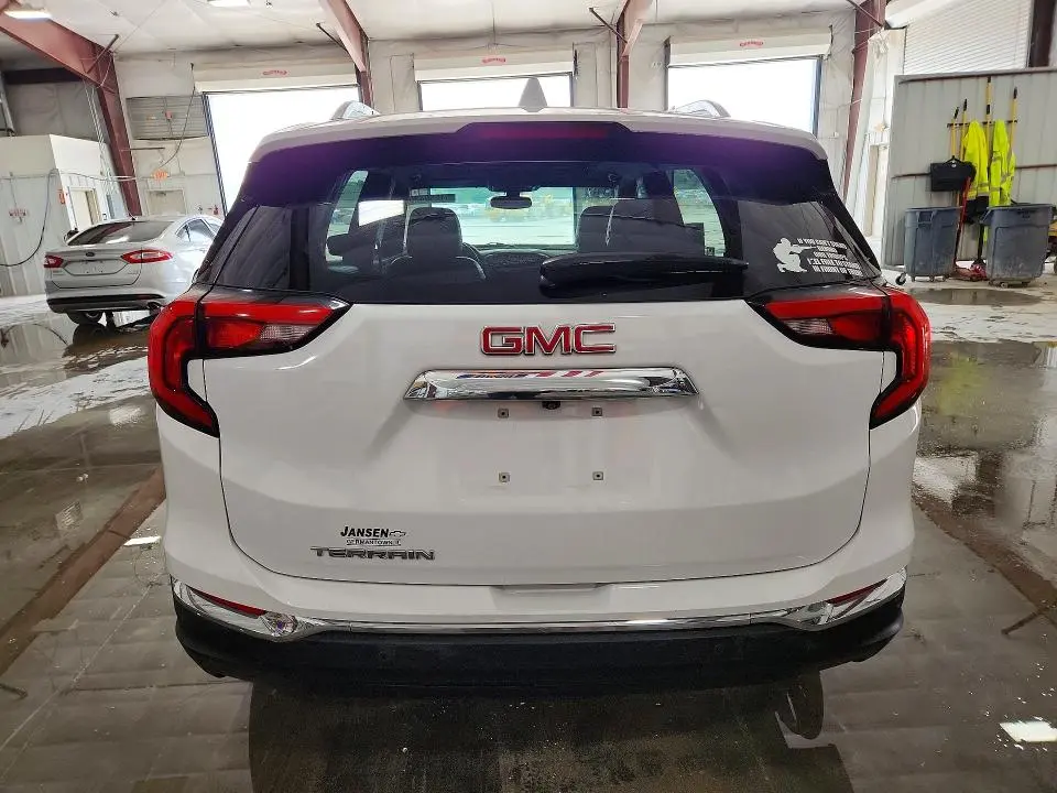 2019 GMC TERRAIN SLT  