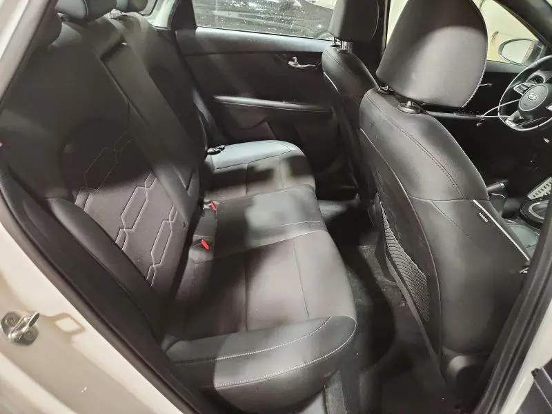 2021 KIA FORTE GT LINE  