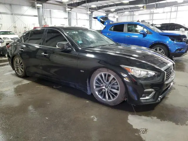 2018 INFINITI Q50 LUXE  