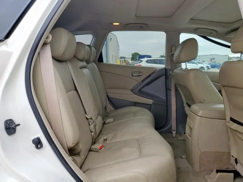 2010 NISSAN MURANO S  