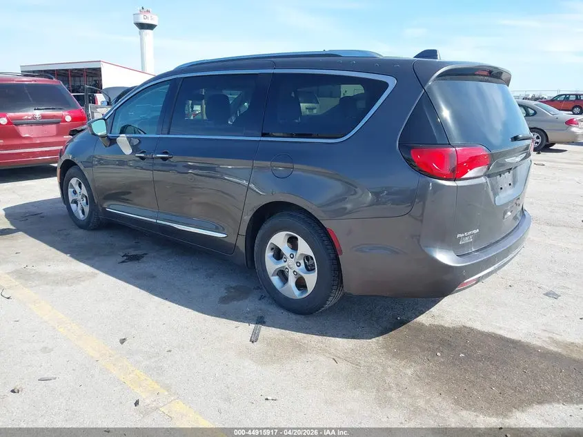 2017 CHRYSLER PACIFICA TOURING-L PLUS
