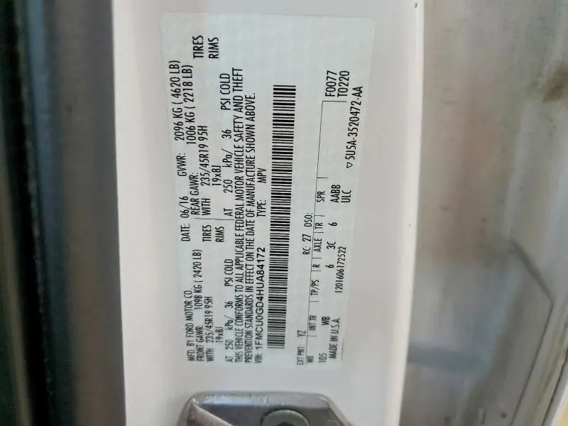 2017 FORD ESCAPE SE  