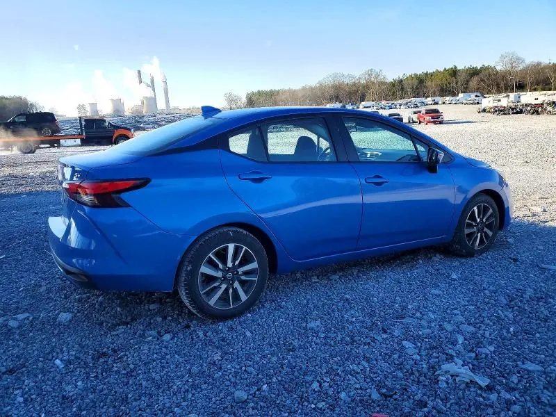 2021 NISSAN VERSA SV  