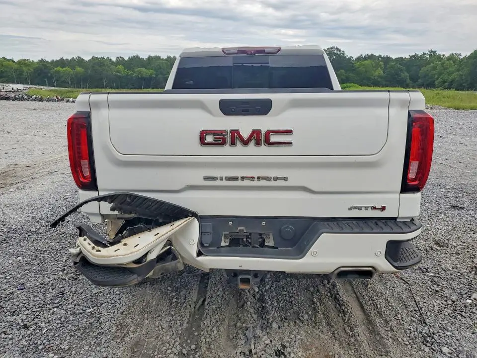 2021 GMC SIERRA K1500 AT4  