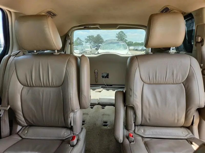 2010 TOYOTA SIENNA XLE LIMITED  