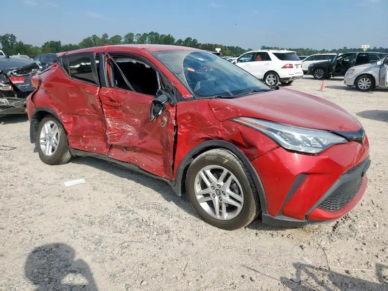 2020 TOYOTA C-HR XLE