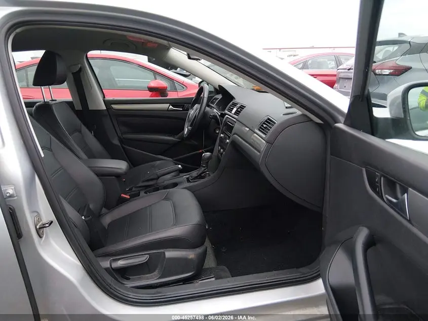 2014 VOLKSWAGEN PASSAT 1.8T WOLFSBURG EDITION