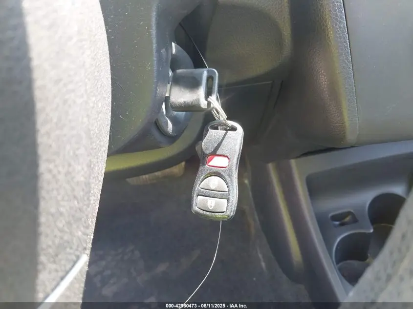 2011 NISSAN VERSA 1.8S