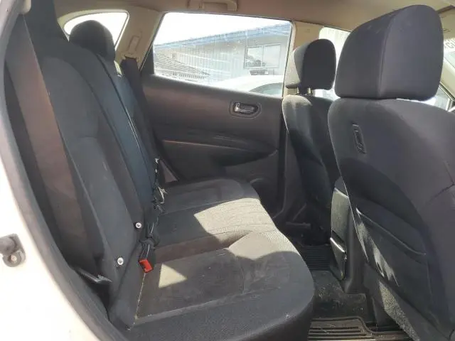 2010 NISSAN ROGUE S  