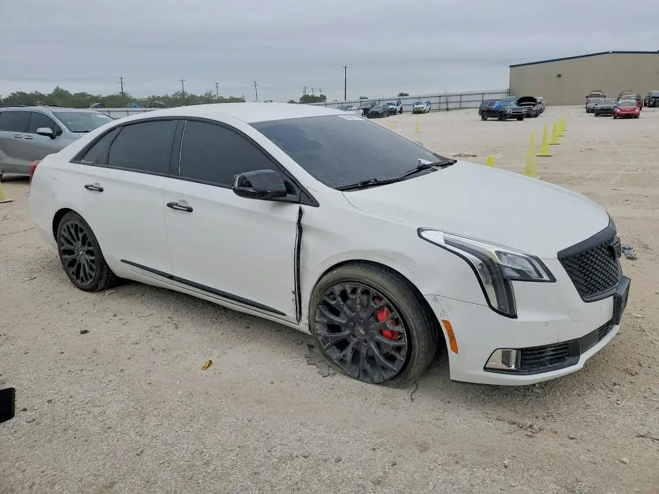 2018 CADILLAC XTS LUXURY  