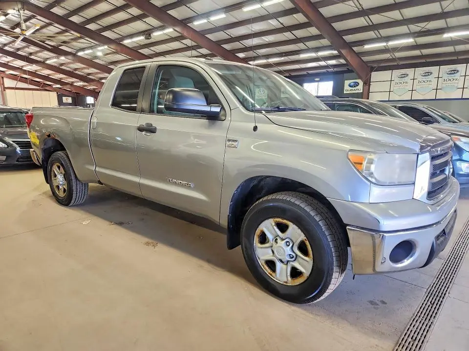 2010 TOYOTA TUNDRA GRADE  