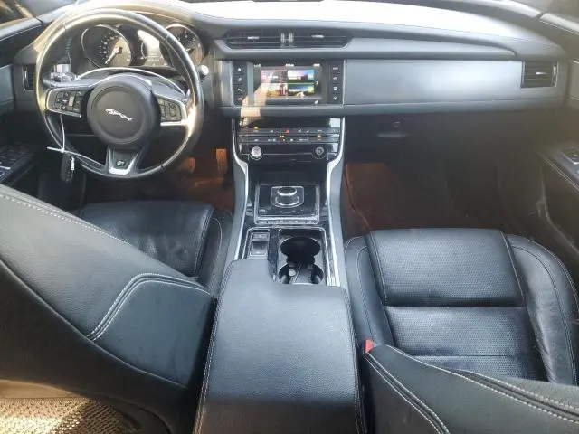 2018 JAGUAR XF R - SPORT