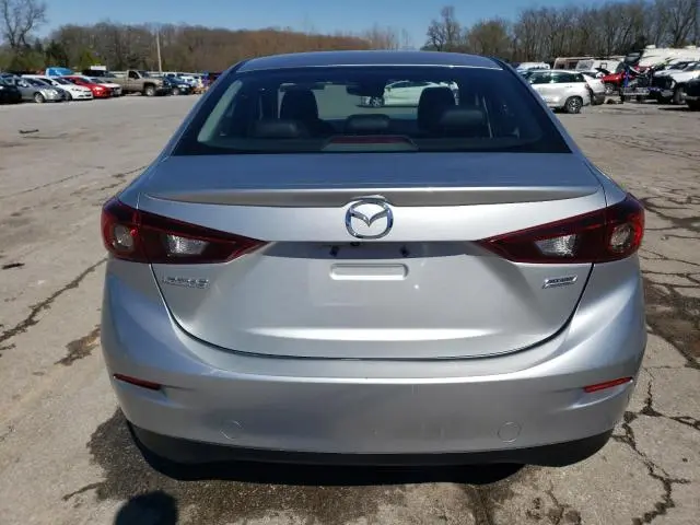 2018 MAZDA 3 TOURING  