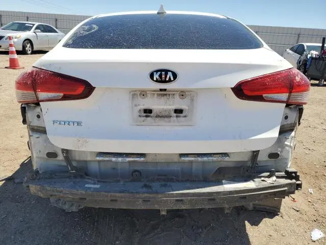 2017 KIA FORTE LX  