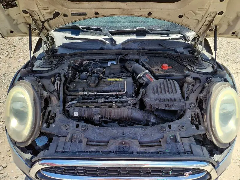2015 MINI COOPER S  