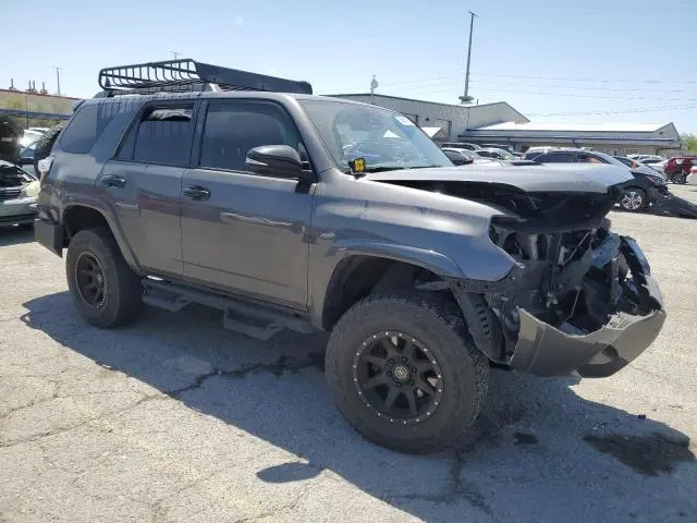 2020 TOYOTA 4RUNNER SR5/SR5 PREMIUM  
