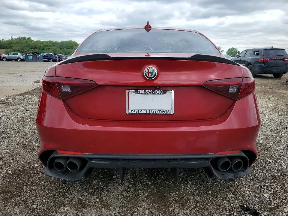 2018 ALFA ROMEO GIULIA QUADRIFOGLIO  