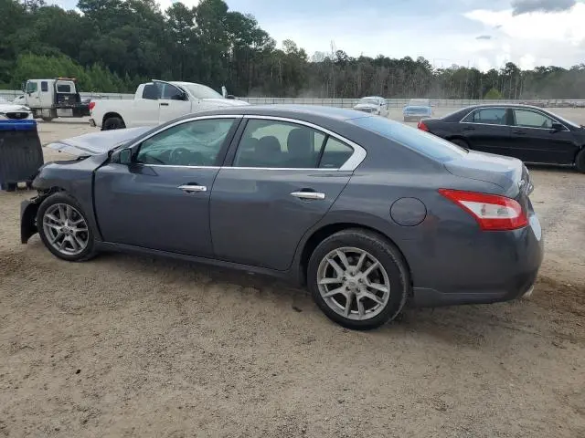 2011 NISSAN MAXIMA S  