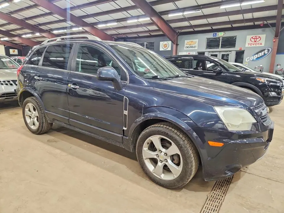 2014 CHEVROLET CAPTIVA LT  