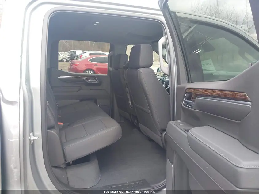 2025 GMC SIERRA 1500 4WD  SHORT BOX ELEVATION WITH 3SB