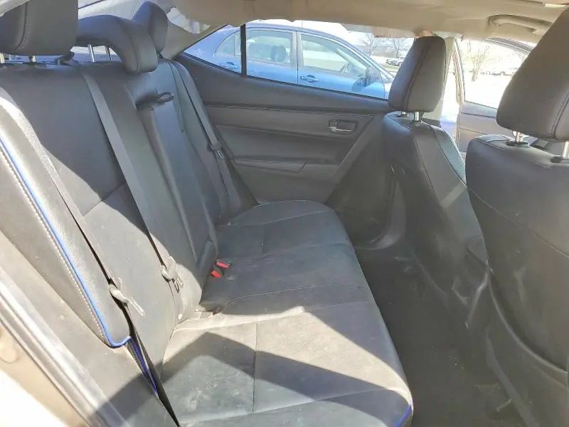 2018 TOYOTA COROLLA XSE  