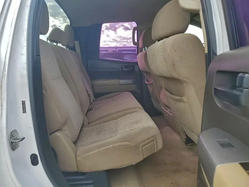 2010 TOYOTA TUNDRA DOUBLE CAB SR5  