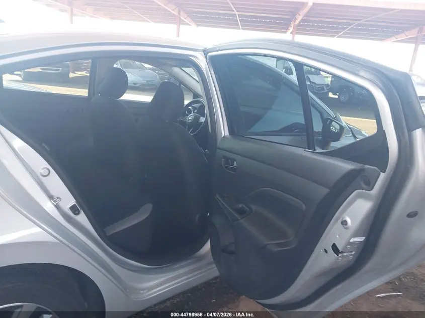 2025 NISSAN VERSA 1.6 S