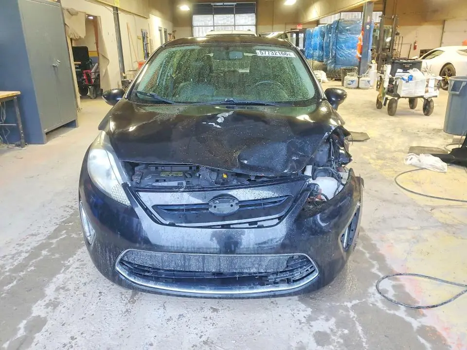 2011 FORD FIESTA SES  