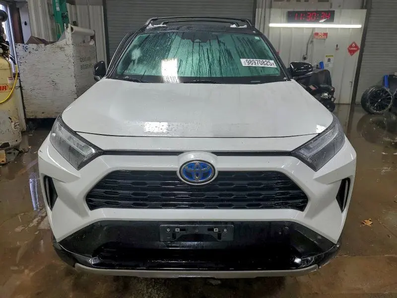 2024 TOYOTA RAV4 XSE  