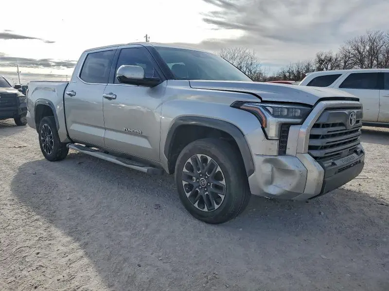 2023 TOYOTA TUNDRA CREWMAX LIMITED  