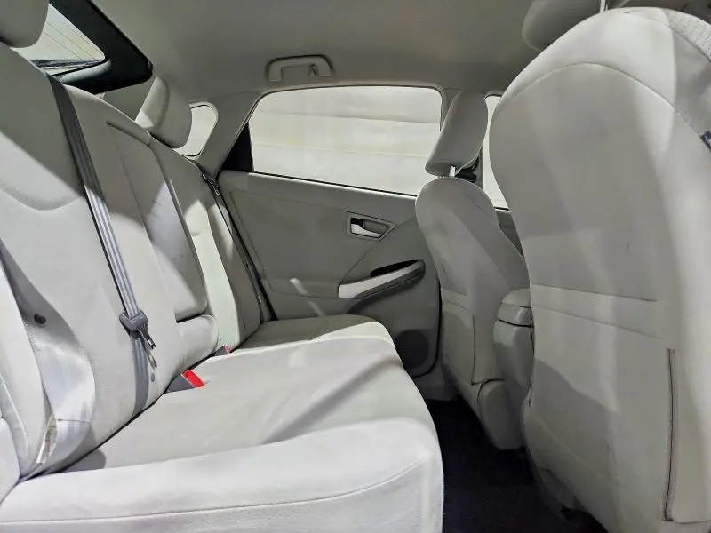 2012 TOYOTA PRIUS TWO  