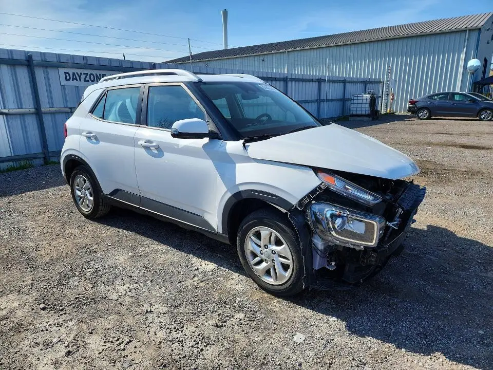 2023 HYUNDAI VENUE SEL  