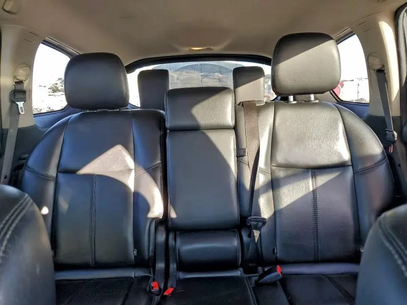 2016 NISSAN PATHFINDER S  