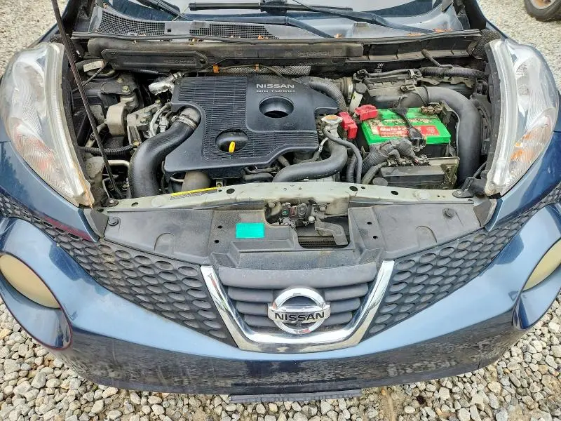 2011 NISSAN JUKE S  