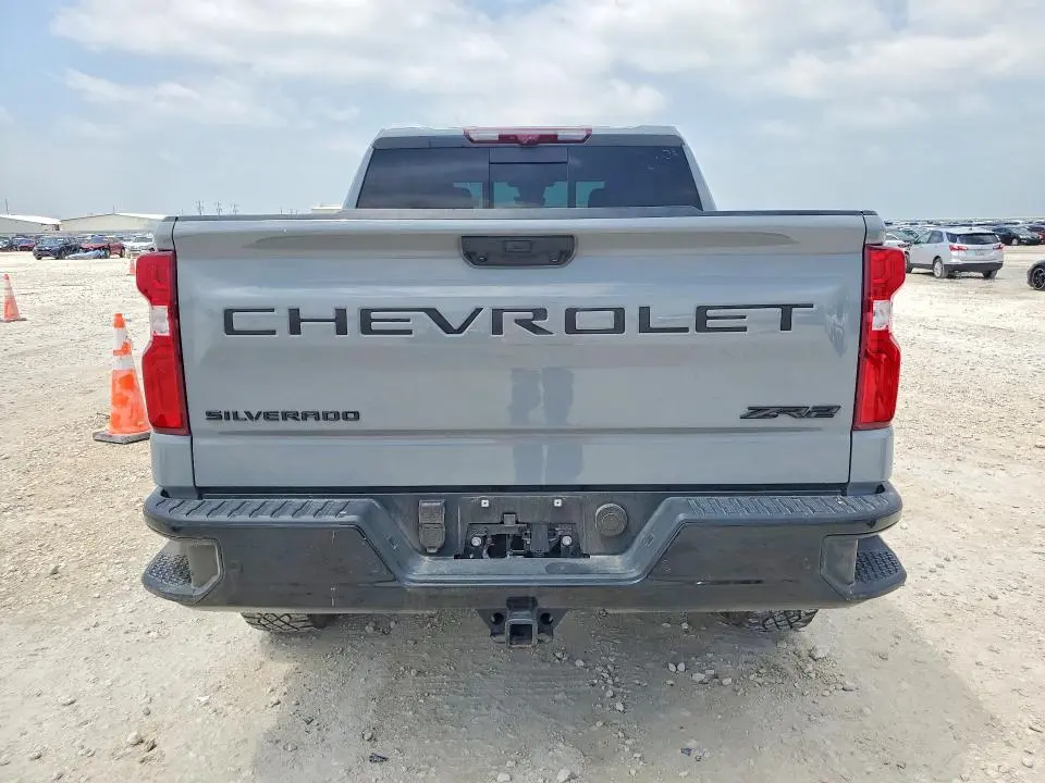 2024 CHEVROLET SILVERADO K1500 ZR2  