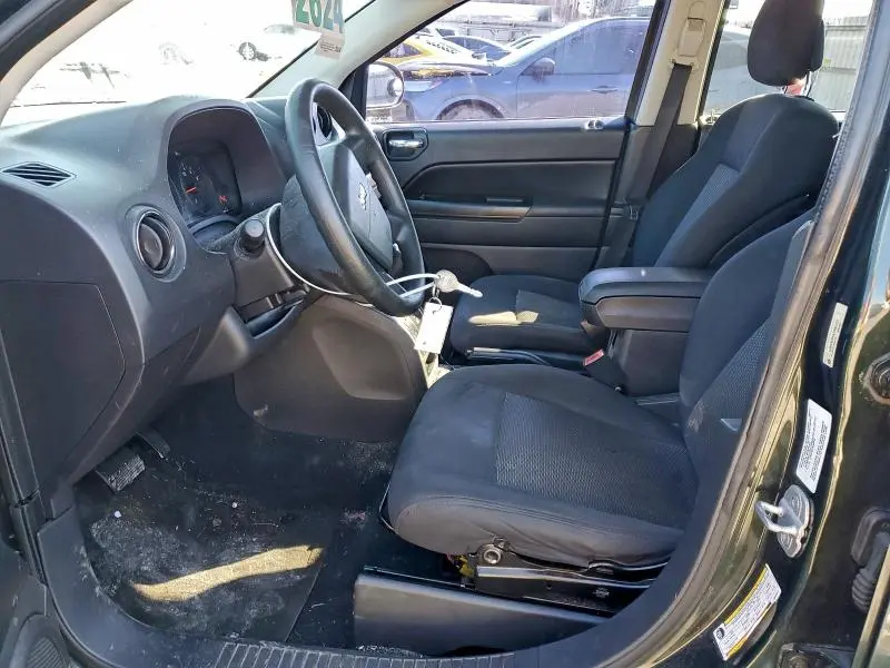 2010 JEEP COMPASS SPORT  