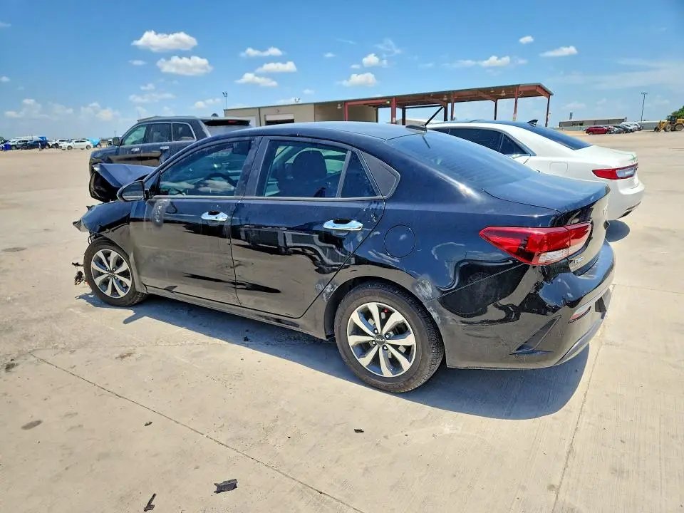2022 KIA RIO S  