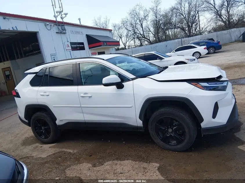 2023 TOYOTA RAV4 HYBRID LE