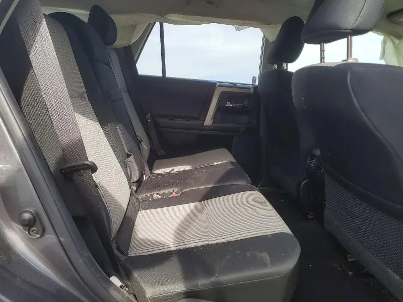 2015 TOYOTA 4RUNNER SR5  