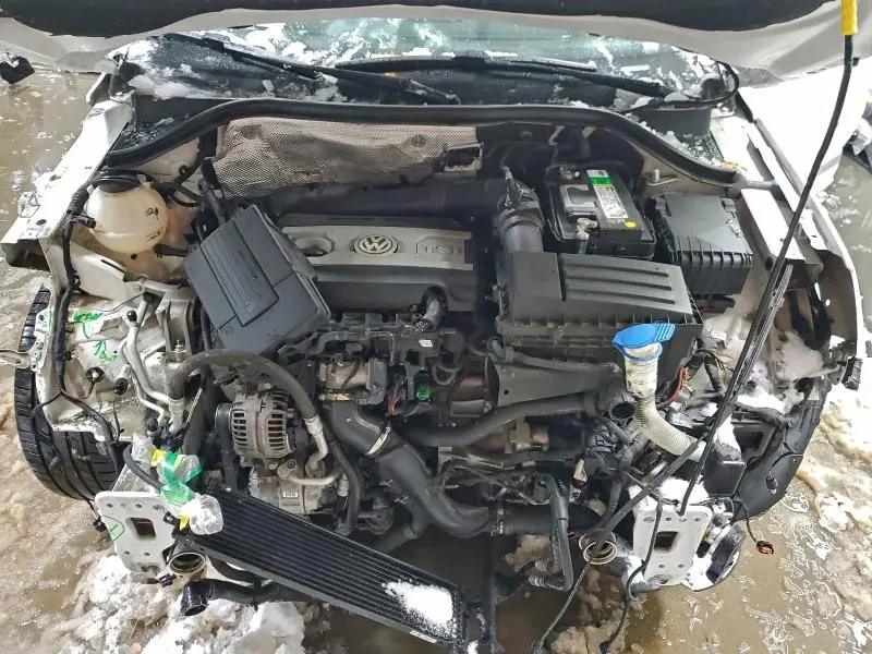 2017 VOLKSWAGEN TIGUAN SPORT  